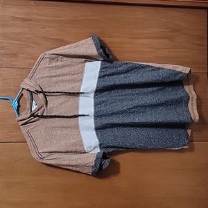 Hooded Short Sleeve Distortion Shirt